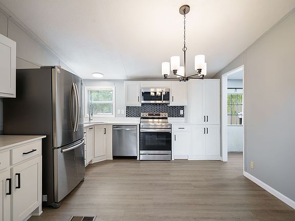 4th image of 11573 Thistle Ln