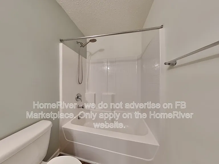 1505 Canterbury Dr — Photo 18