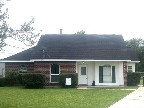 3741 Michelle Ln, Paulina, LA 70763