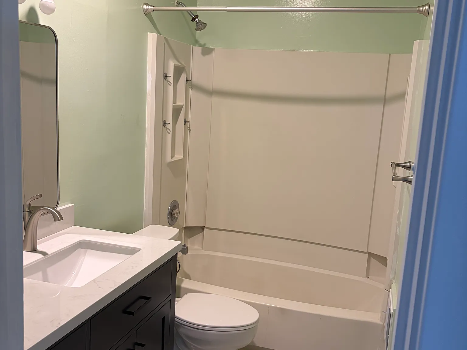 2 bed, 1000 sqft, $900 — Photo 3