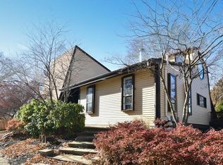 25803 Lake Rd, Bay Village, OH 44140