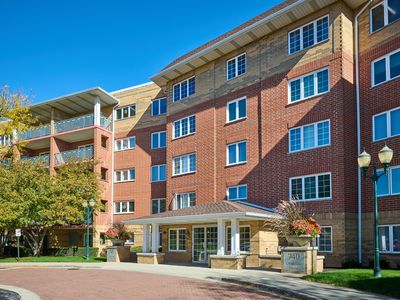 740 Creekside Dr Unit 510, Mount Prospect, IL, 60056