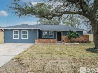 8510 Alcott Dr, Houston, TX 77080