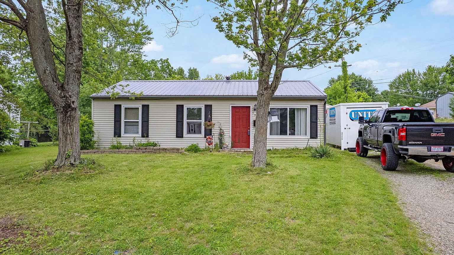 136 Ridgeview Ct photo 1