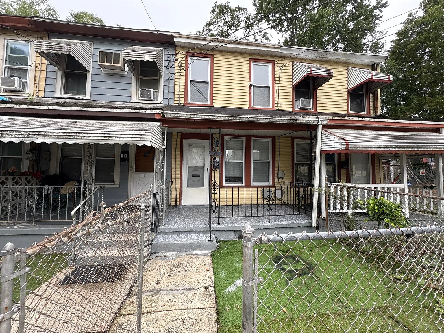 2 bed, 885 sqft, $2,800 — Photo 1