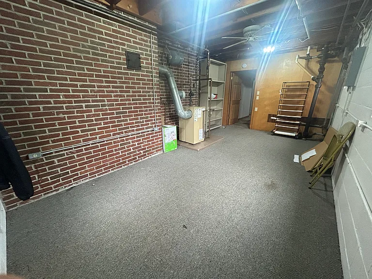 7041 Cox Rd #1 — Photo 8