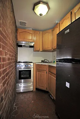 Rented by City Connections Realty | media 17