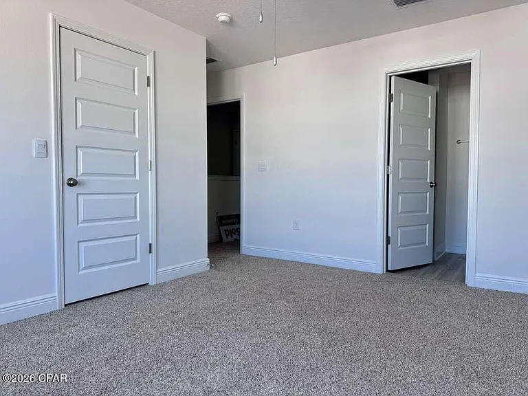 147 Ellery Ln — Photo 6