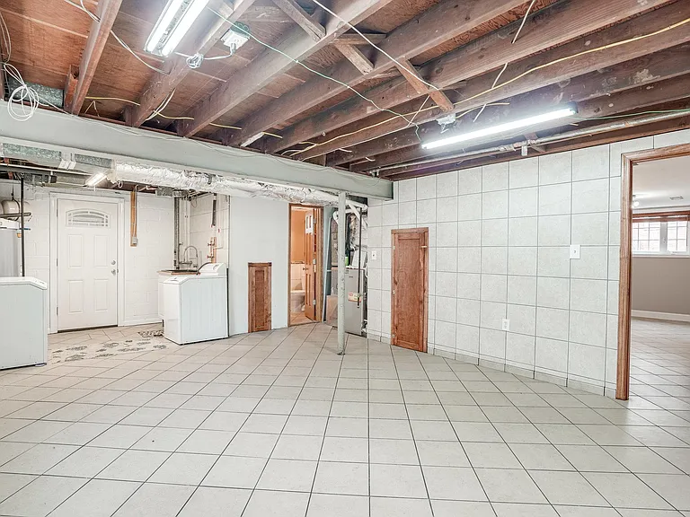 4107 Byrd Ct — Photo 31