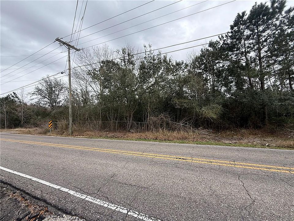 2nd image of 34180 Bayou Liberty Rd