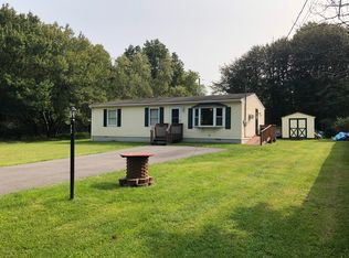 72 Pocahontas Ln, Albrightsville, PA 18210