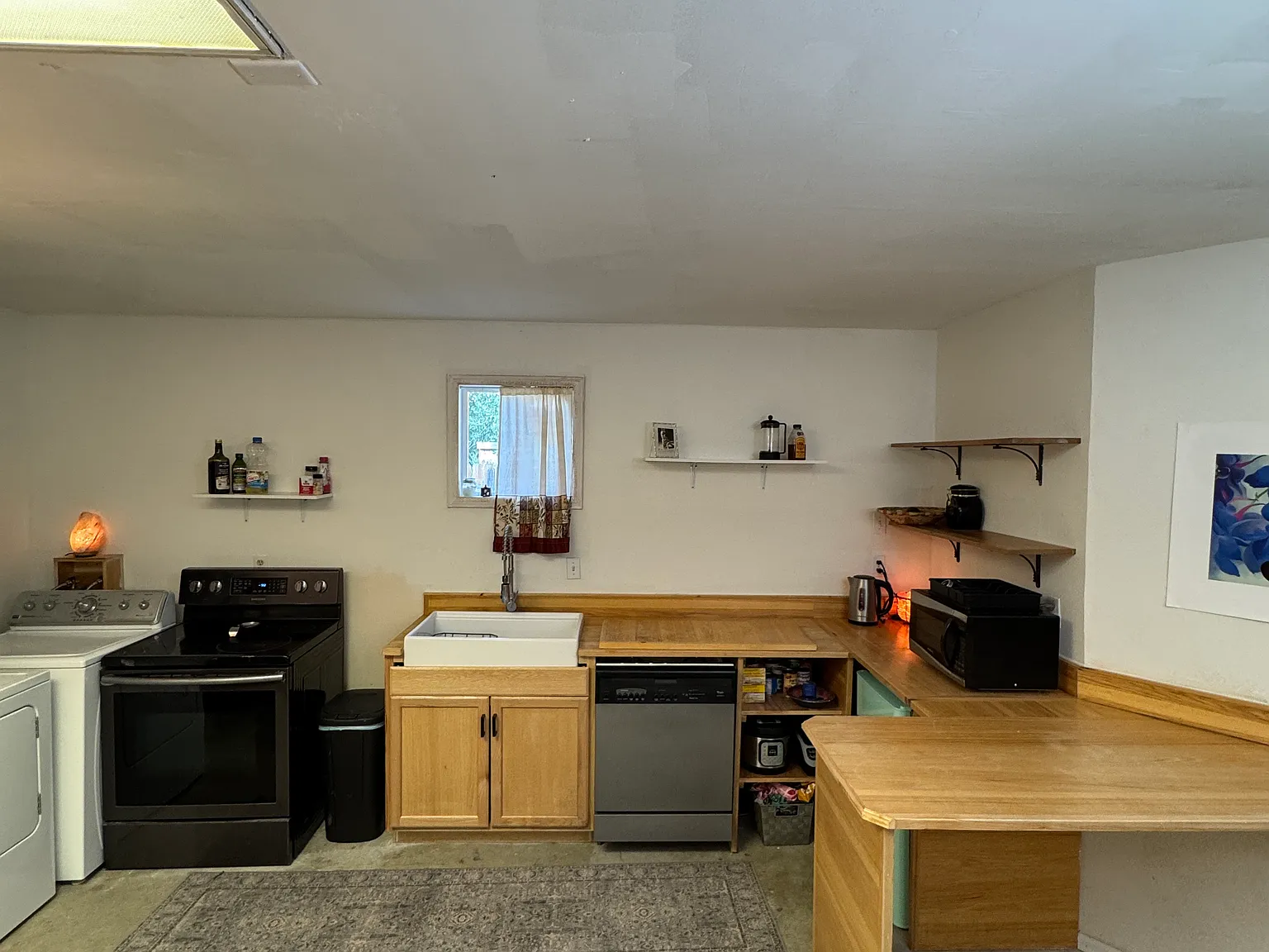1320 Lake Ave — Photo 4