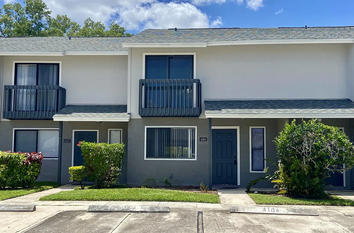 Building Photo - 4104 Inlet Cir #4104
