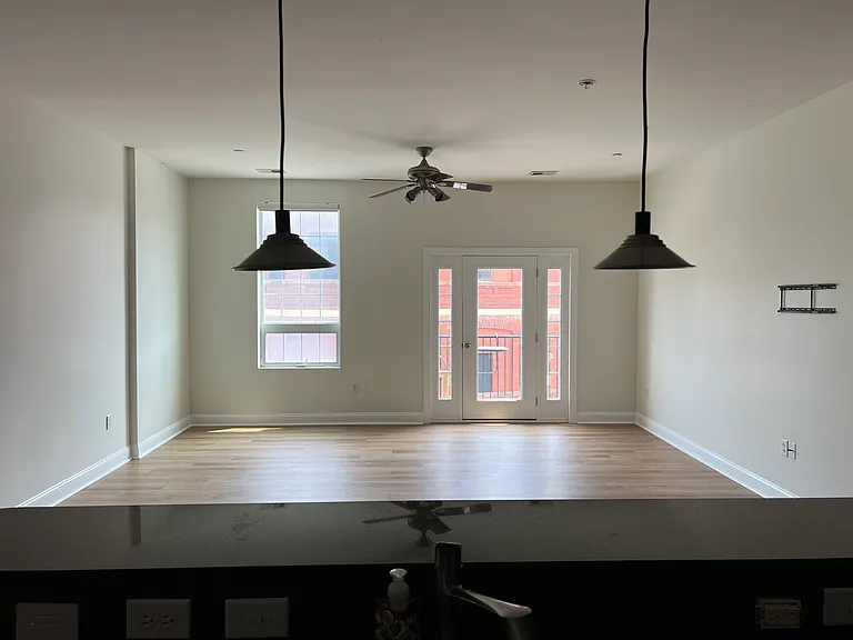 360 S Elm St #103 — Photo 10