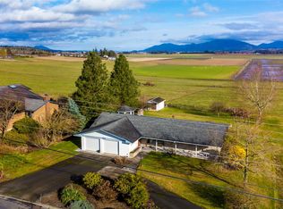 16757 Peterson Rd, Burlington, WA 98233