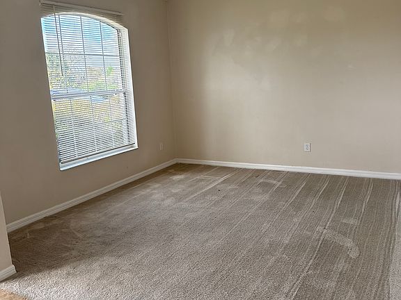 5th image of 4725 SW 100th St