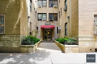Rented by Bond New York