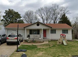 10233 Florinda Dr, Saint Louis, MO 63123