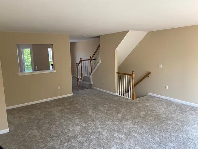 2728 Hunters Crest Dr — Photo 8