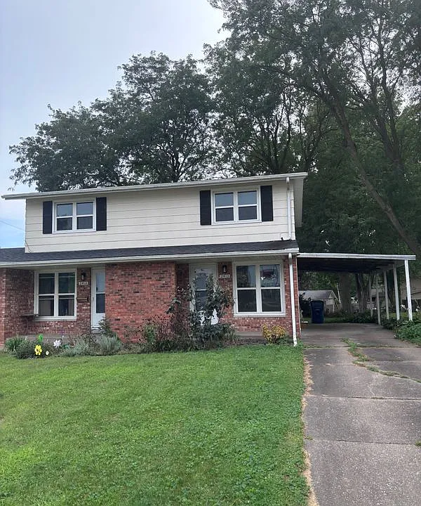 2412 Shaker Ct