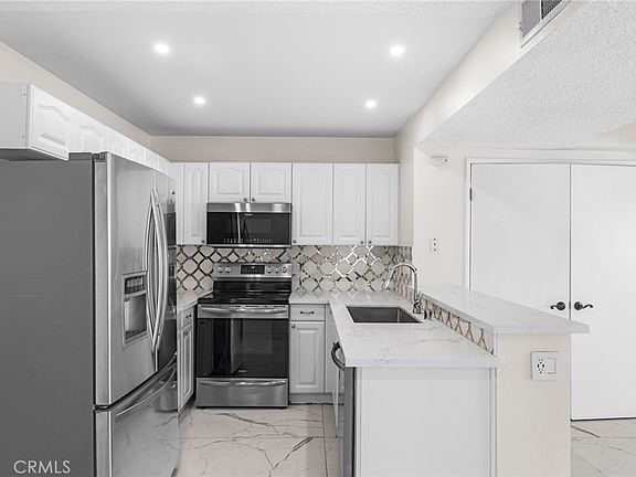 5th image of 1480 W Edgehill Rd APT 67