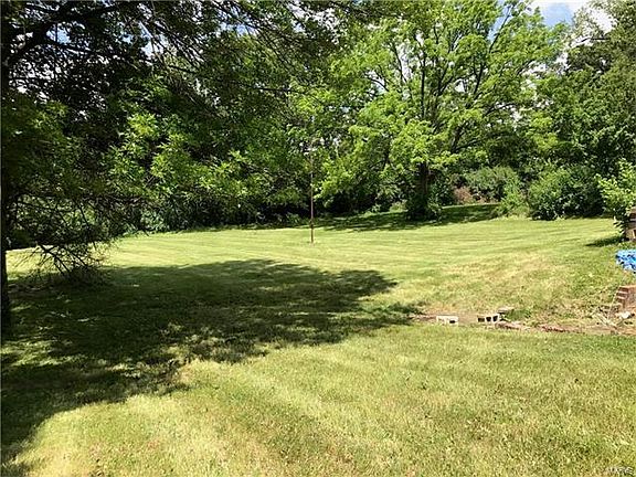 5th image of 10480 Donoho Pl