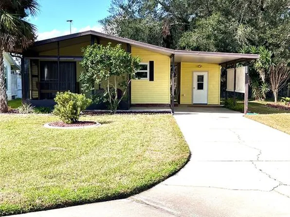 224 Westwood Dr, Leesburg, FL 34748