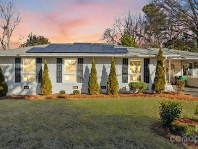 701 Fairbanks Rd, Charlotte, NC, 28210