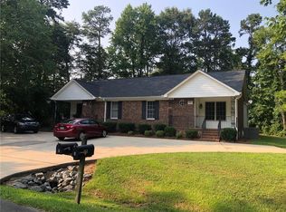 605 Plantation Dr #A & B, Burlington, NC 27215