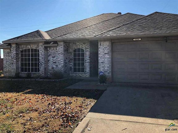 2nd image of 424 Amanda Ct