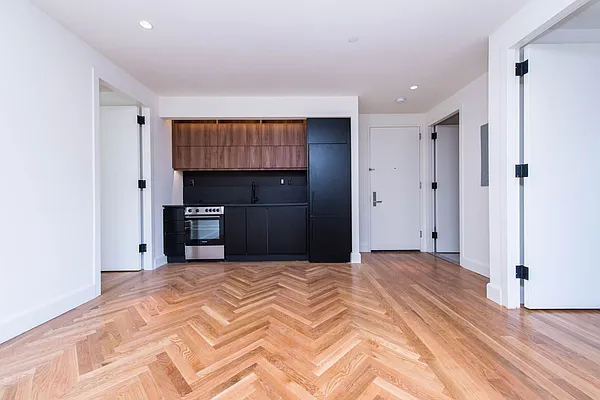 Rented by Nooklyn NYC LLC | media 21