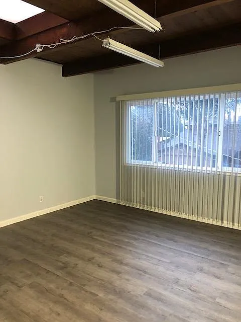 Studio, 450 sqft, $1,650 — Photo 3