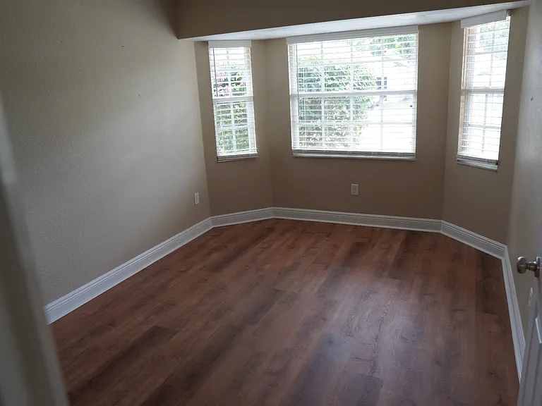 2808 Boulder Ct — Photo 10