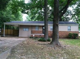 5406 Loch Lomond Rd, Memphis, TN 38116