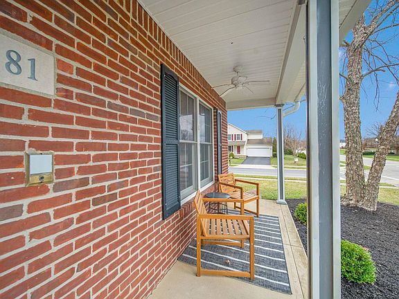 4th image of 581 Heartland Meadows Dr