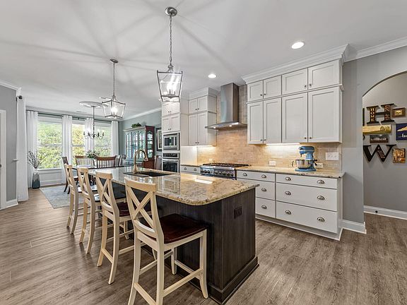 4th image of 3412 Bentwinds Bluffs Ln