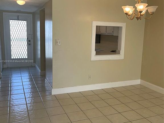 3rd image of 5800 NW 64th Ave APT 203