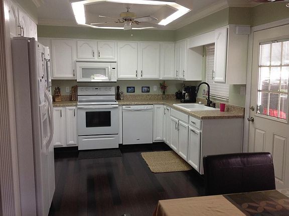 Kitchen Dishwasher is not in service.
