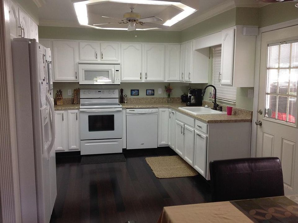 Kitchen Dishwasher is not in service.