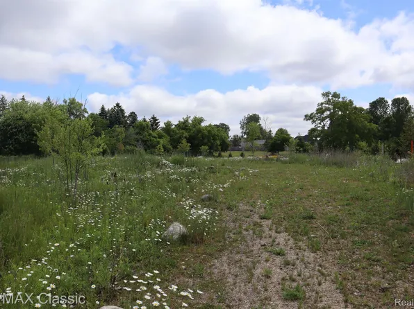 7409 Muerdale, West Bloomfield, MI 48322