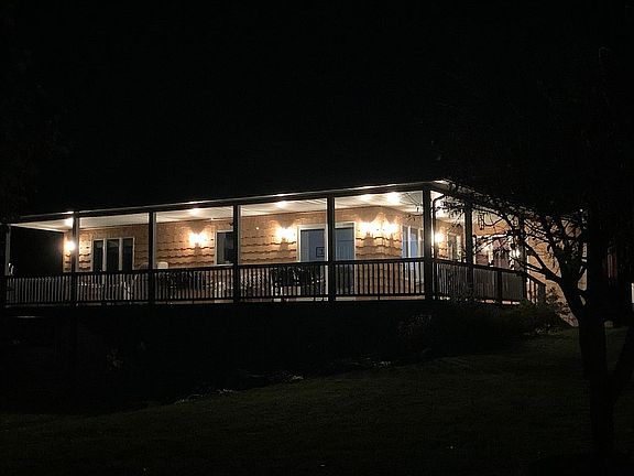3rd image of 3110 Log Cabin Trl