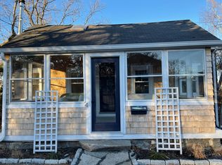 4 Linwood Ave, Rockport, MA 01966
