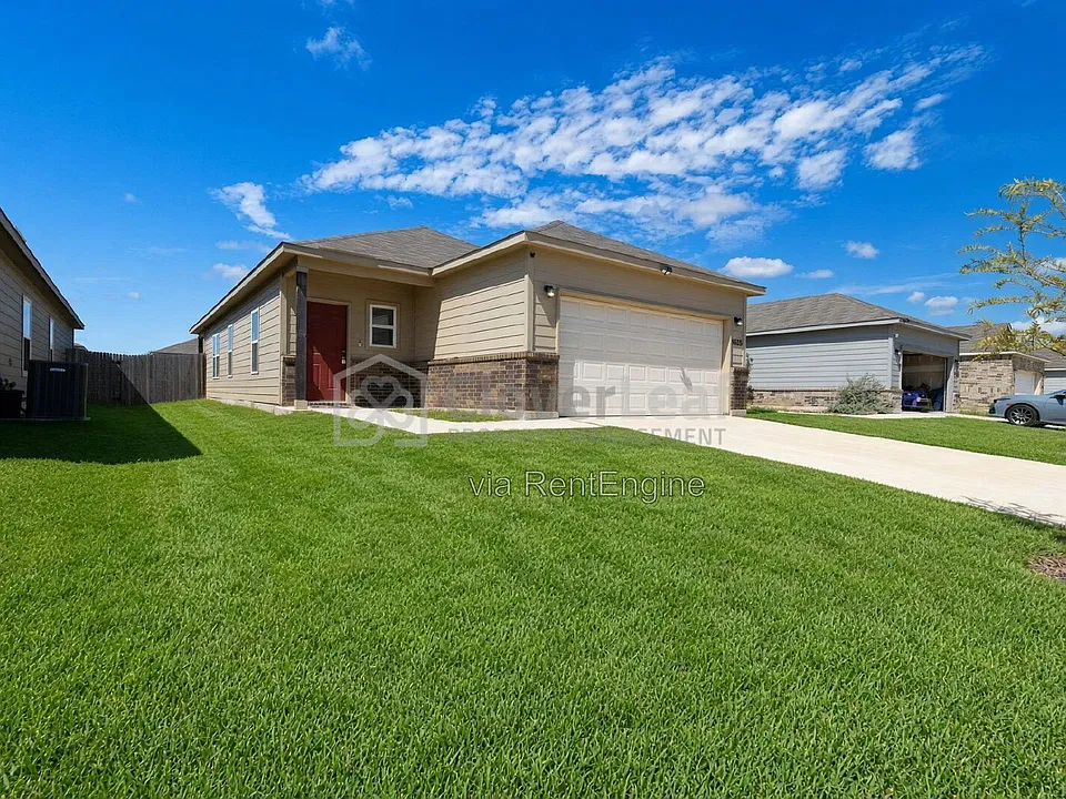 14635 Hackamore Way