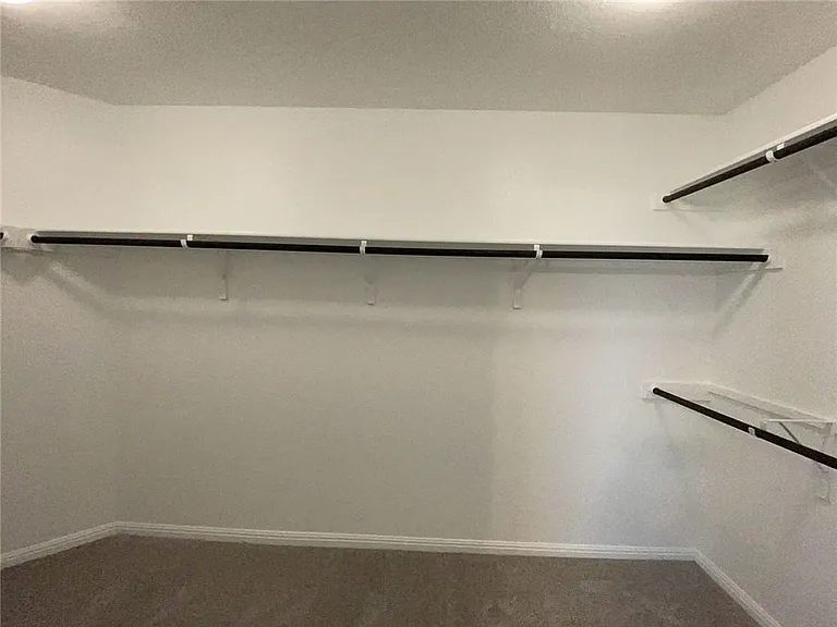 233 Hauser Dr — Photo 11