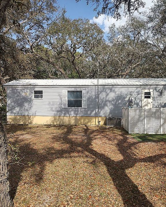 1st image of 208 Melodie Ln