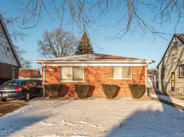 1834 Mill St, Lincoln Park, MI 48146