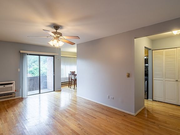 3rd image of 5130 N Albany Ave APT 203