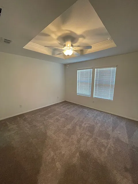 3 bed, 1552 sqft, $2,000 — Photo 4