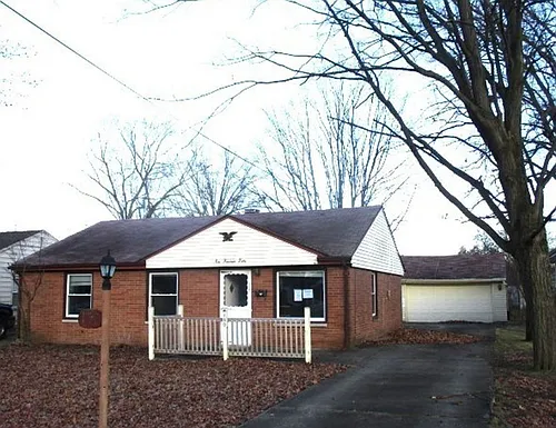 150 Centervale Ave Photo 1