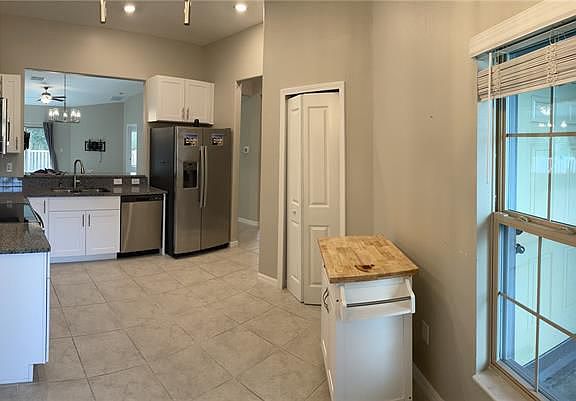 5th image of 13400 Crest Lake Dr